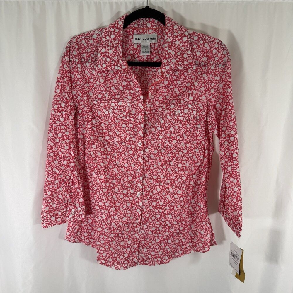 New Cathy Daniels Blouse Women's Small Red Floral Button Up Long Sleeve Cotton